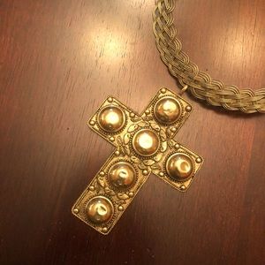 VINTAGE UNIQUE BRASS CROSS NECKLACE/ NECK CUFF
